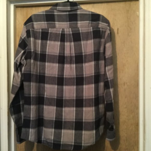 NWT Eddie Bauer button down flannel shirt - Picture 4 of 4